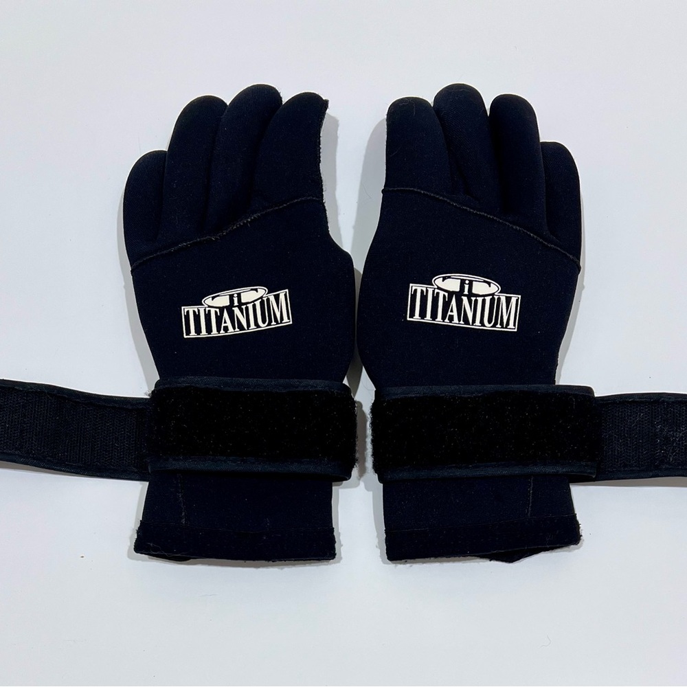 Dive Gloves - Picture 3 of 6